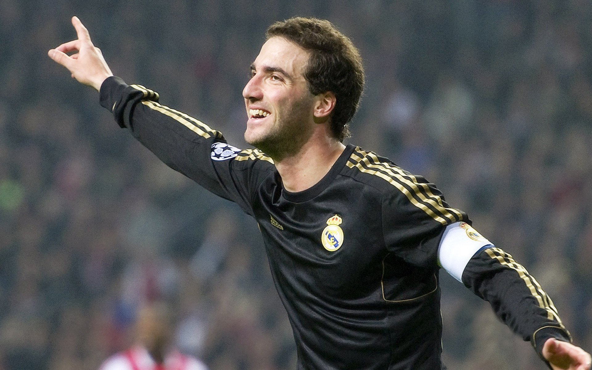 英超激烈争夺：每场都令人心潮澎湃！，英超竞争